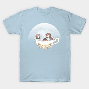 Japanese Monkeys Bathing in Tea Hot Spring T-Shirt